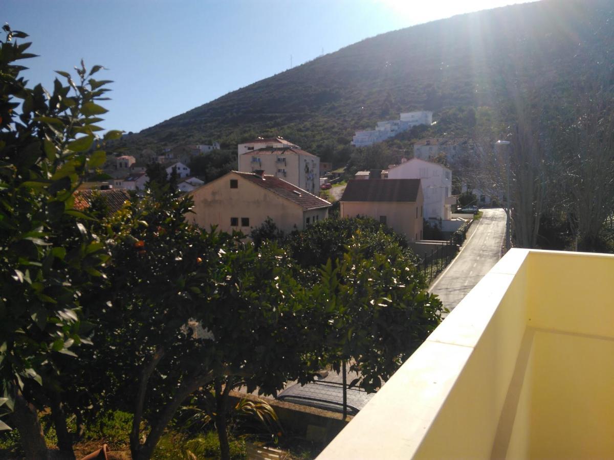 Lemon House Hotel Vis Kültér fotó