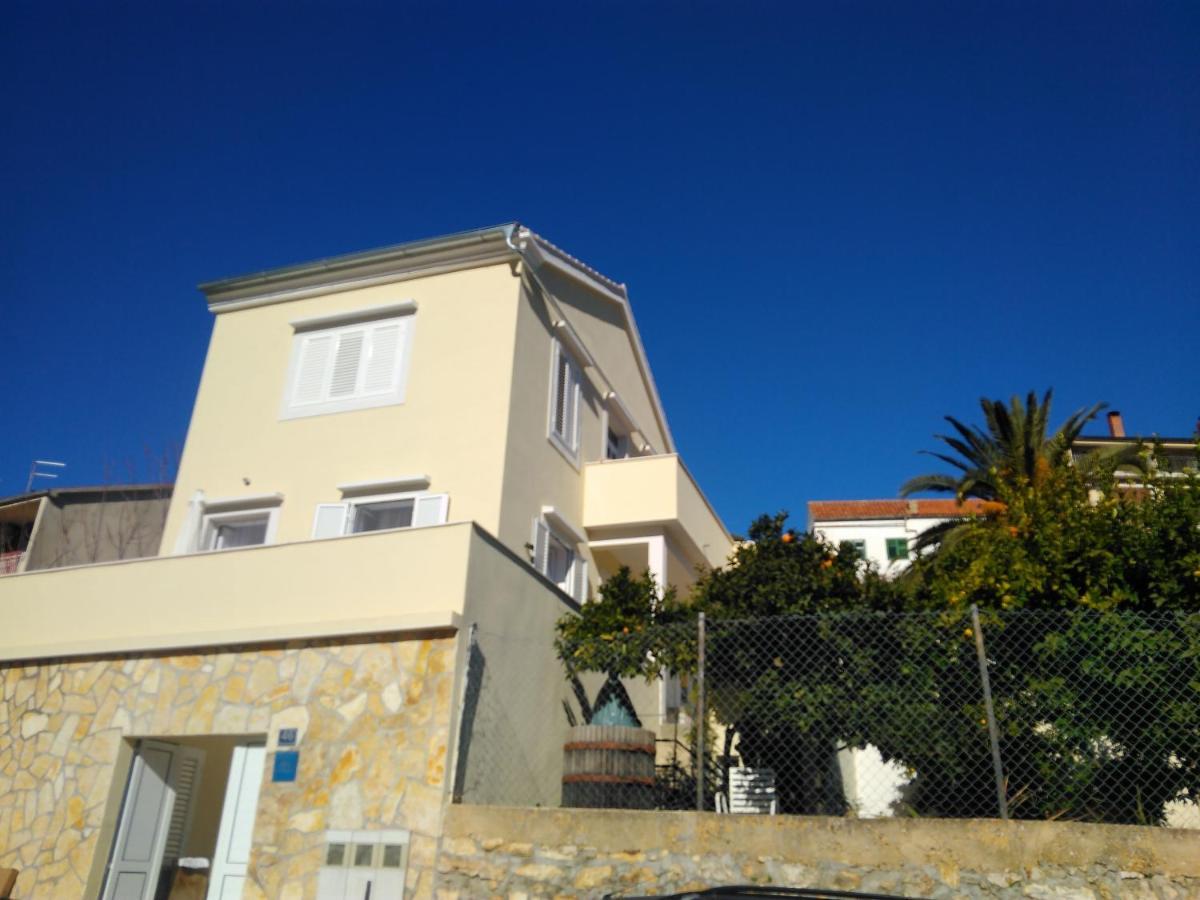 Lemon House Hotel Vis Kültér fotó