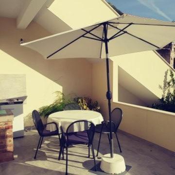 Lemon House Hotel Vis Kültér fotó