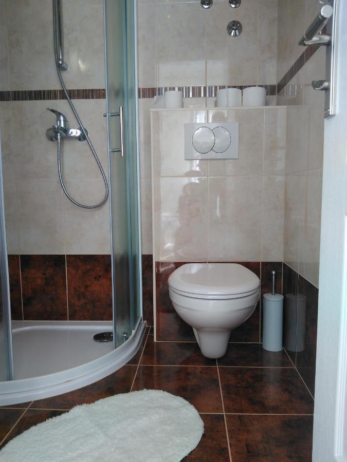 Lemon House Hotel Vis Kültér fotó
